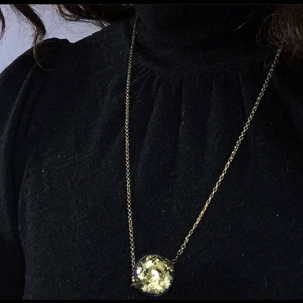 Heron & Lamb Terrarium Baby’s Breath necklace